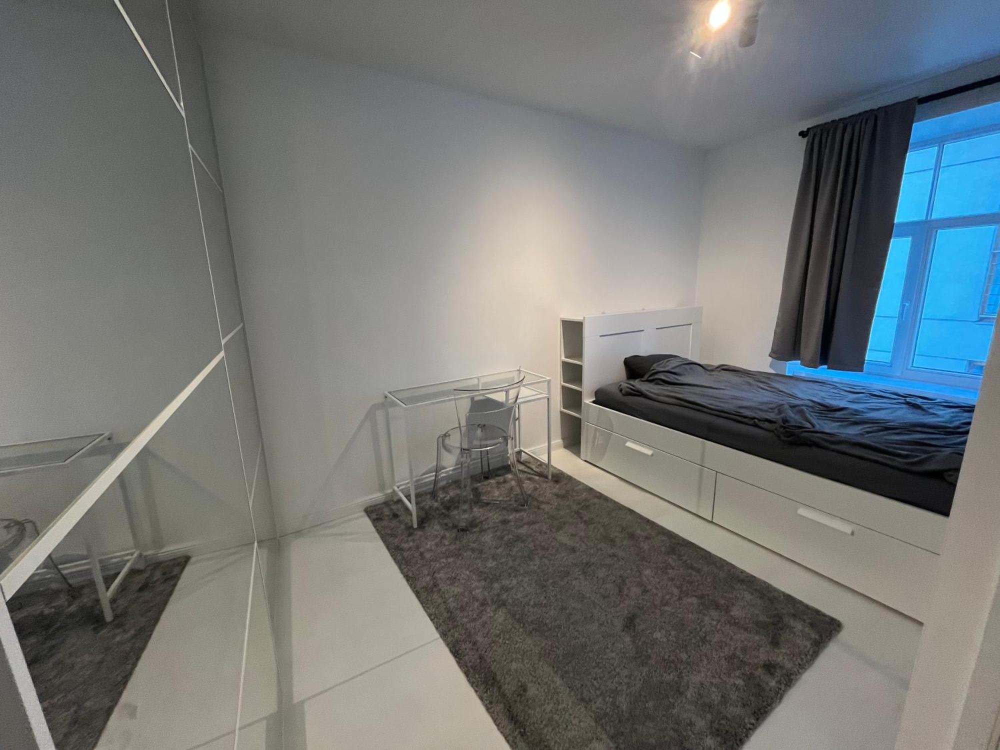 Old Town Cozy And Quiet - With Separate Bedroom Leilighet *